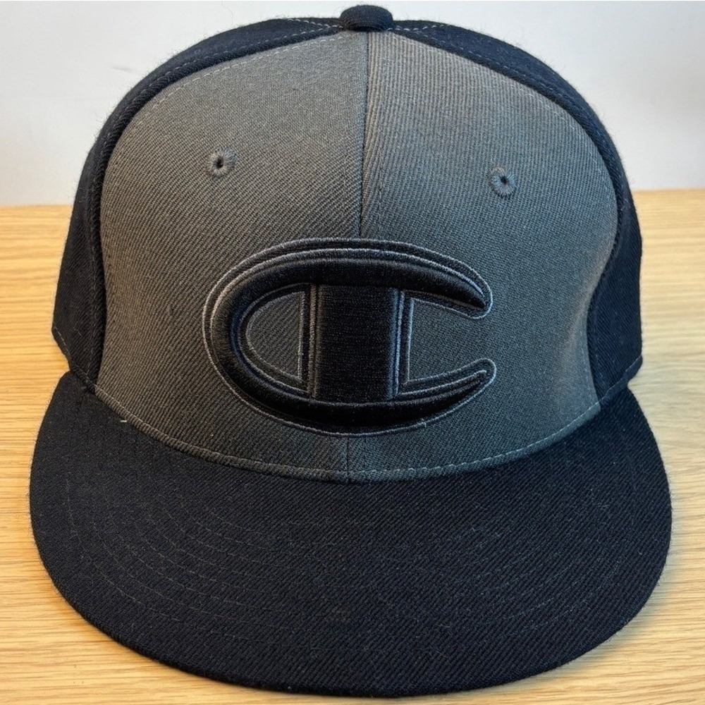 Champion Hat Fitted Cap‎ 7 3/8 Black Charcoal Gray Flat Bill Embroidered Logo